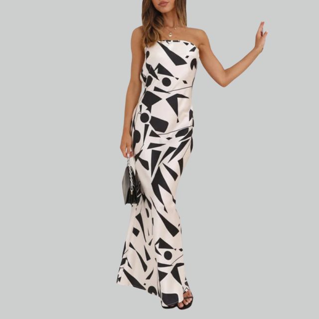 Women's elegant jade flowy strapless maxi dress, a comfortable sleeveless summer dress perfect for any occasion.