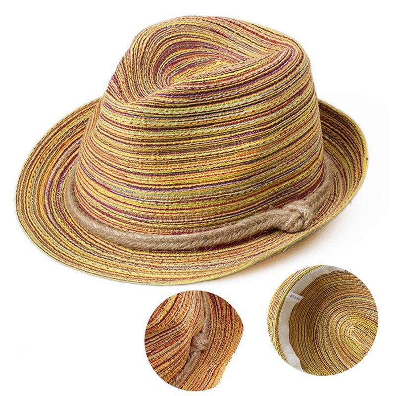 Stylish women's Maddy summer hat, made of natural peppergrass, ideal for sun protection.