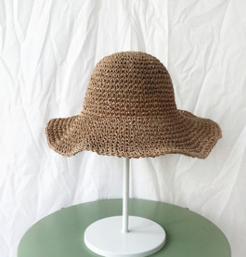 Khaki women's beach hat, lightweight and breathable for optimal summer sun protection