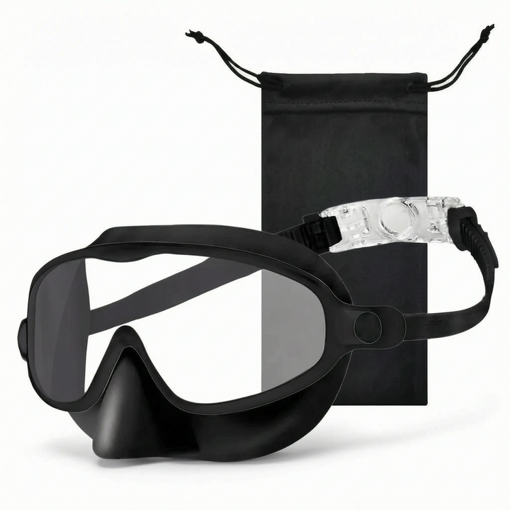 Beginner kids' swim mask with comfortable nose cover, ideal for swimming lessons & pool playtime.