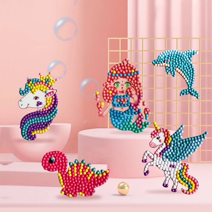 Educational diamond art kit for kids, enhancing fine motor skills and concentration. A perfect creative gift for children.