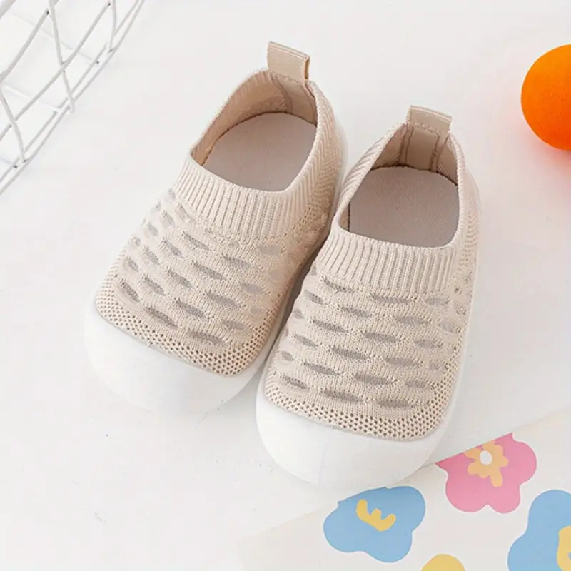 FlexiFeet barefoot shoes for kids, encouraging natural walking patterns & healthy foot development for growing feet.