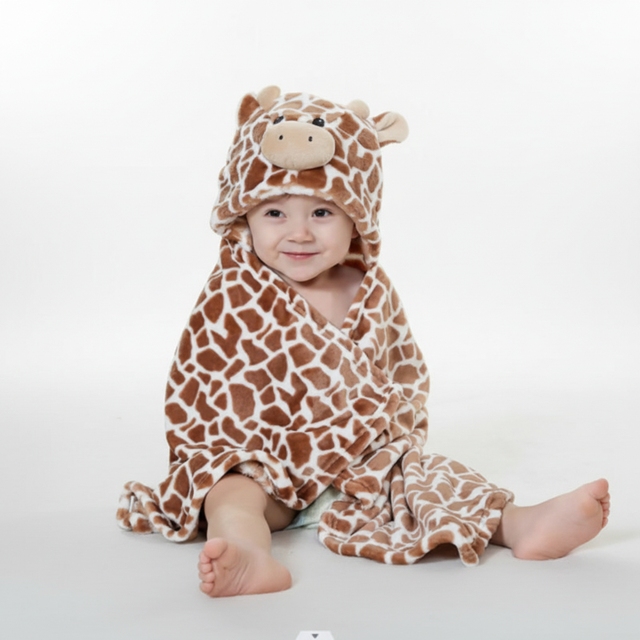 Pink pig hooded bath towel for children, soft and warm, great for baby after swim.