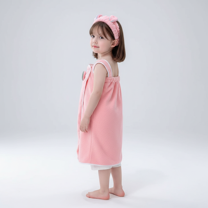 Child wearing a shark-themed kids' hooded animal bathrobe, perfect for bath time fun and warmth