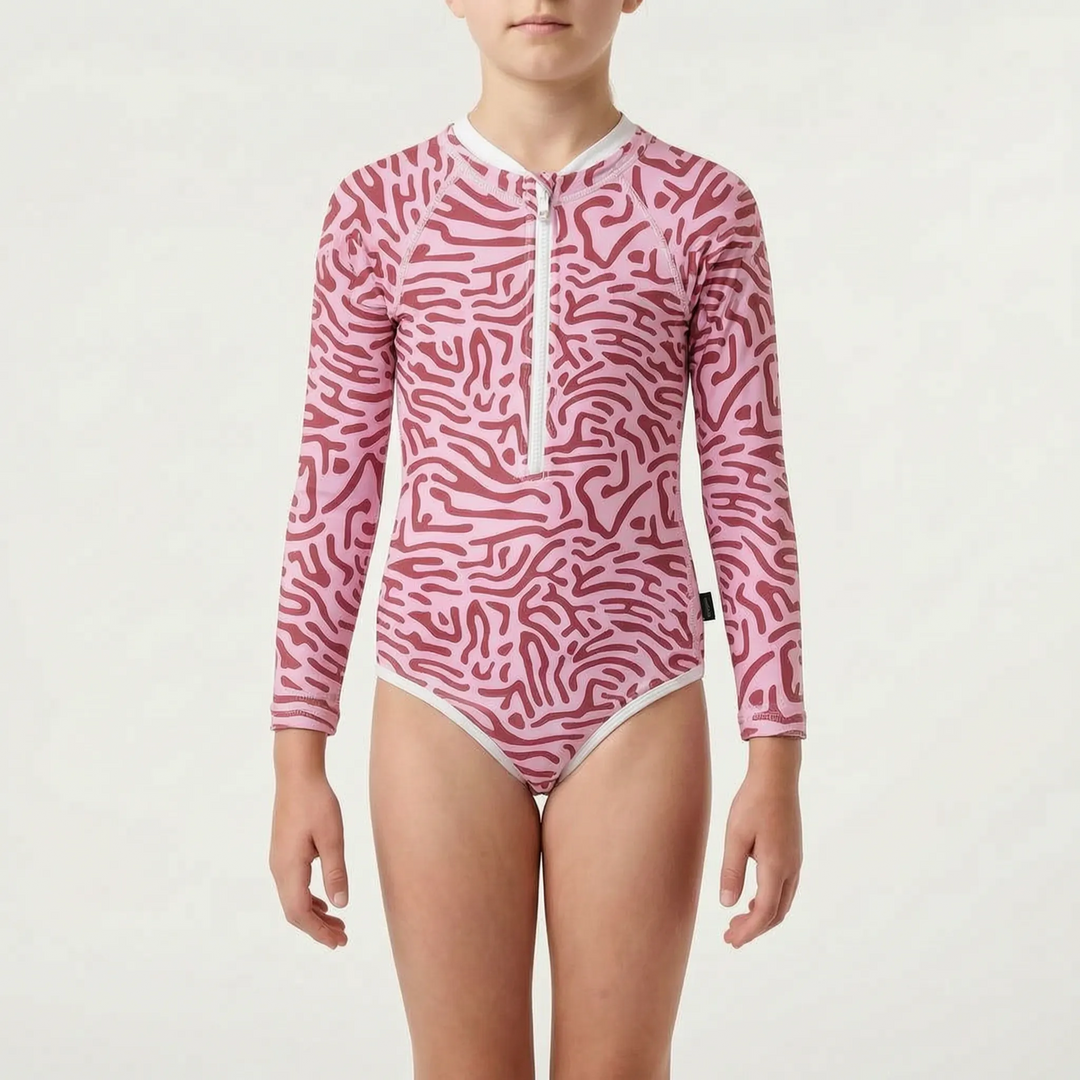 Kids' long-sleeve play clothes swimsuit. One-piece sun protection for energetic beach & pool fun.