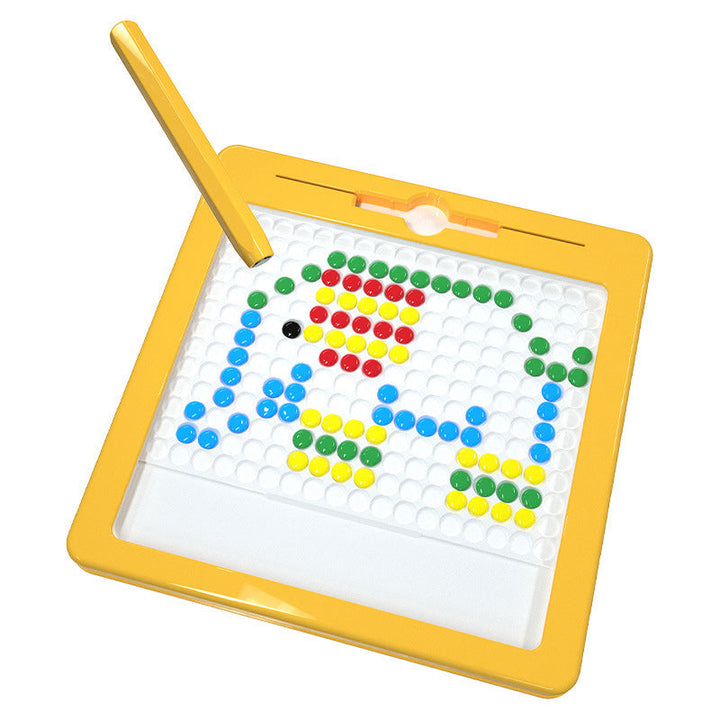 Kids' MiniMaster magnetic board, a portable drawing pad for toddlers. Enhances fine motor skills & imaginative play.