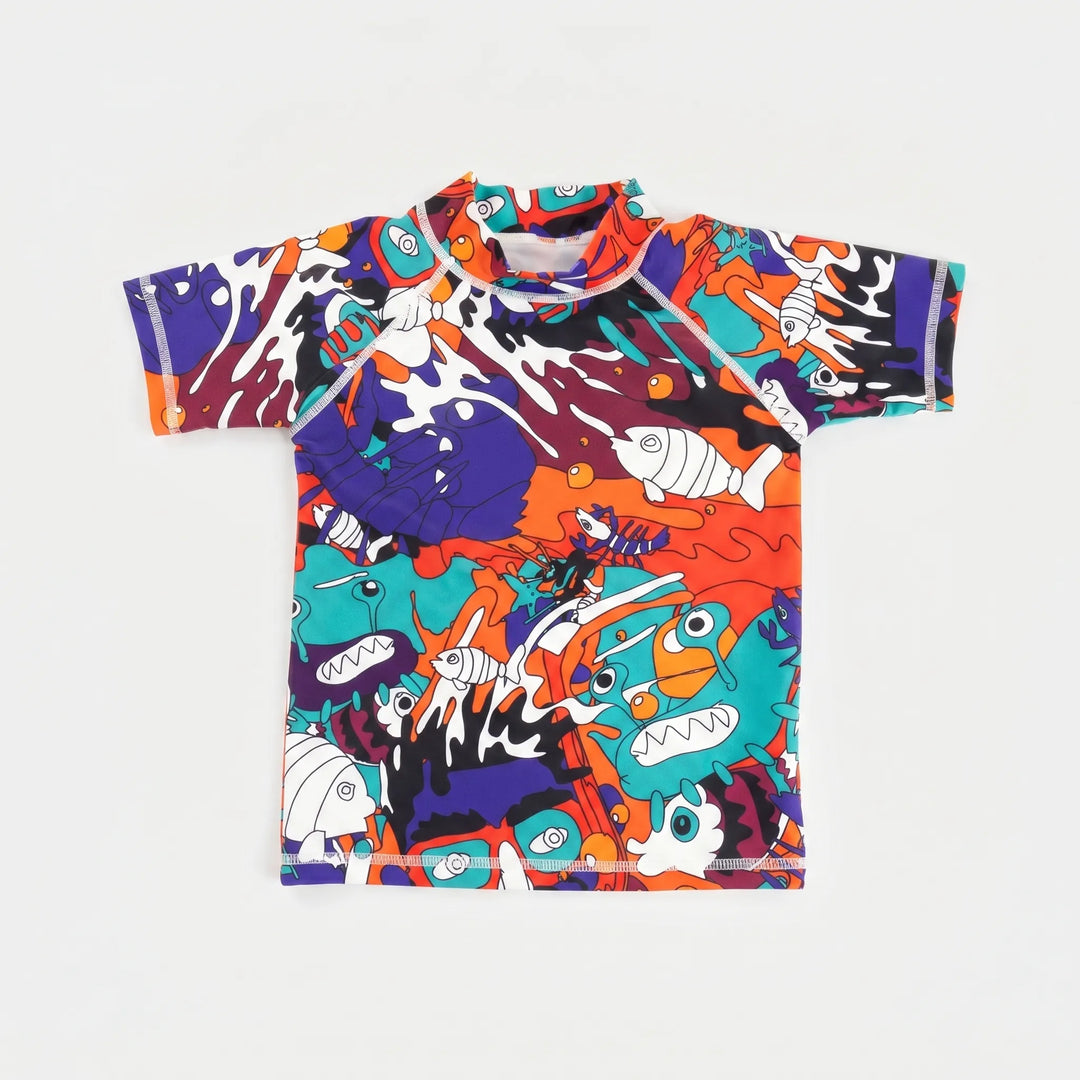 Comfortable kids' short-sleeve rash guard, quick-dry UPF 50+ for active beach play.