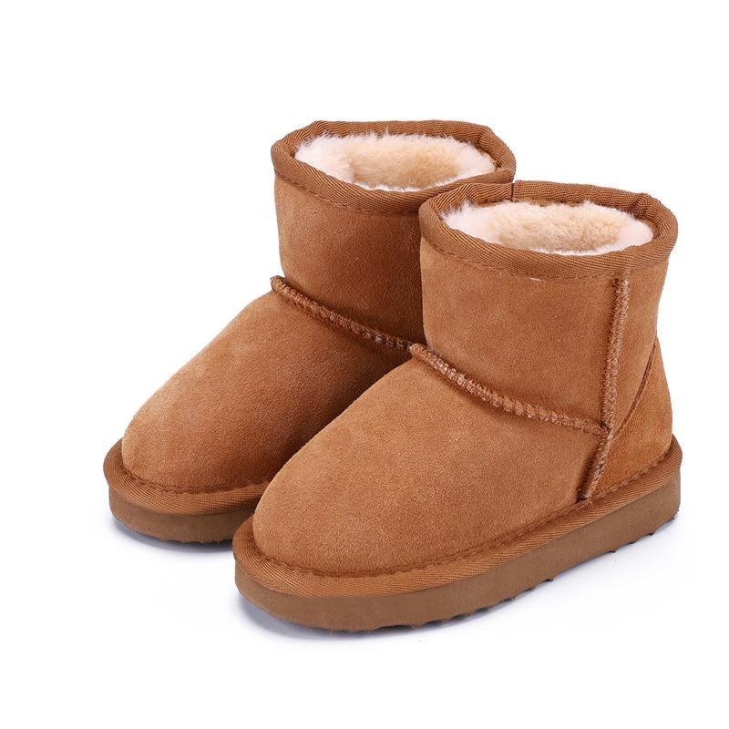 Children's waterproof warm winter boots in pink, perfect for snow and outdoor activities