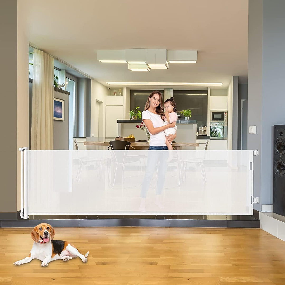 Retractable baby gate by Kivora, auto-close, wall mounted to protect active children
