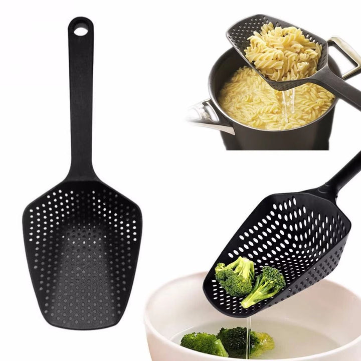 EasyDrain large polypropylene spoon. Efficiently drains pasta, vegetables & more. Essential kitchen food prep tool.