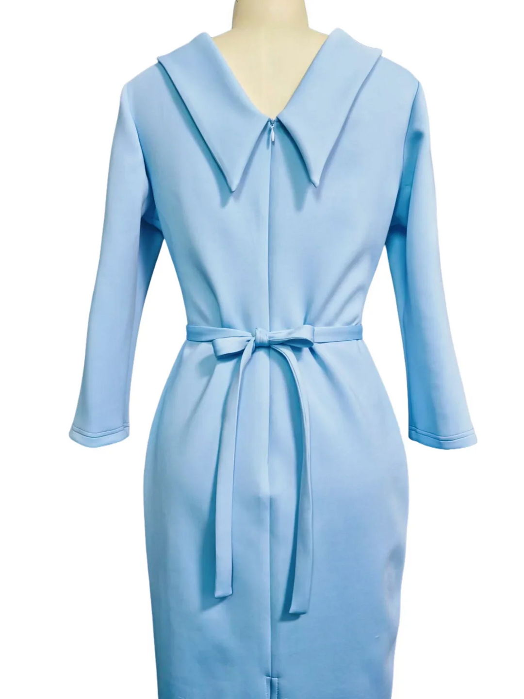 Professional women's belted midi dress, featuring a turn-down collar & V-back. Versatile mid-sleeve office wear.