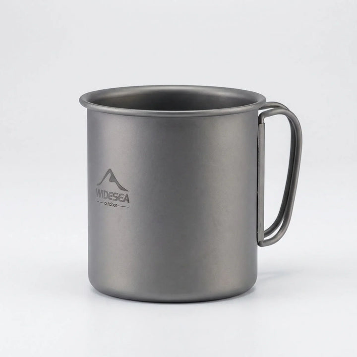 Ultra-light titanium camping mug, heat-resistant & portable with a foldable handle for easy packing on trips.