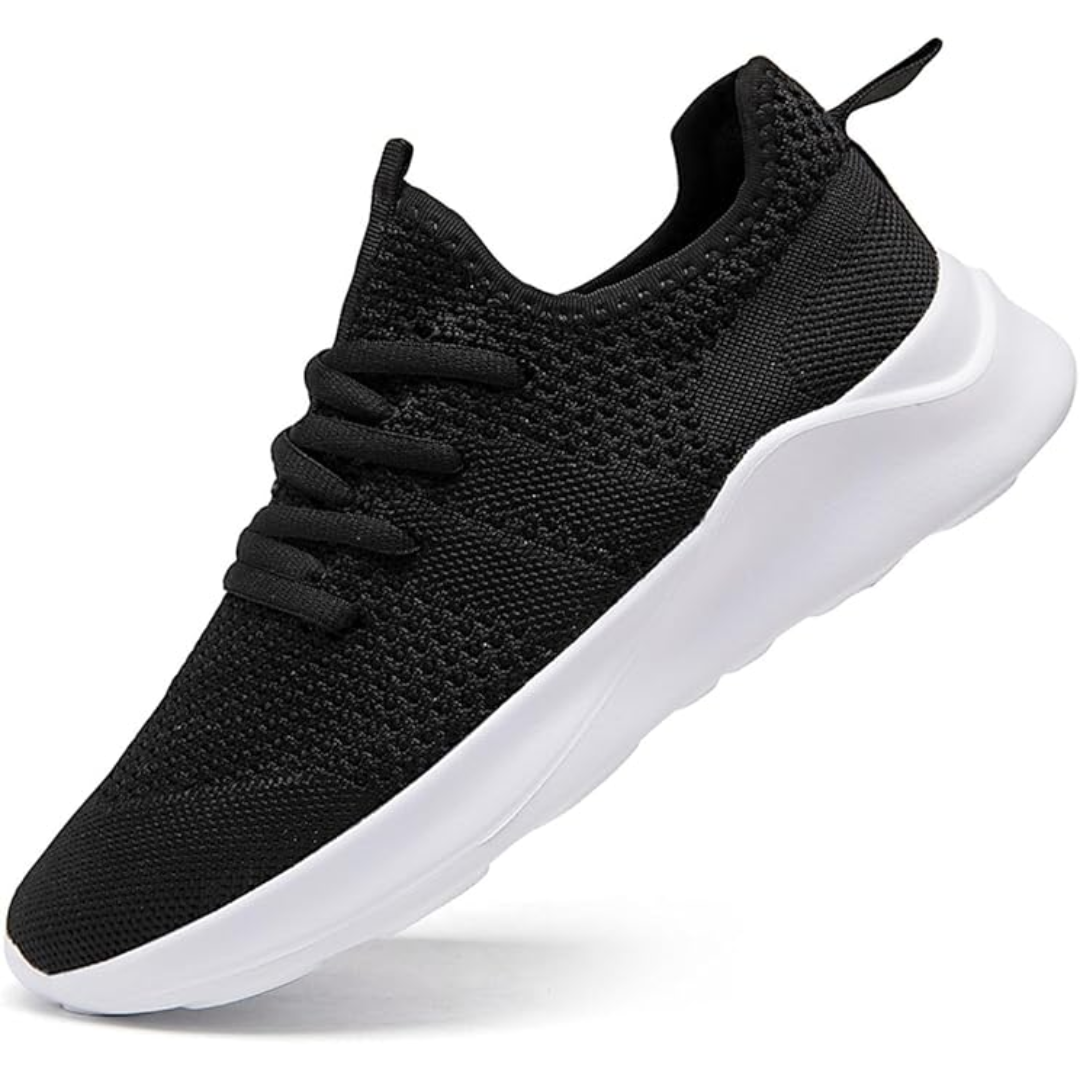 Comfortable women's lightweight sneakers, ideal for diverse athletic activities