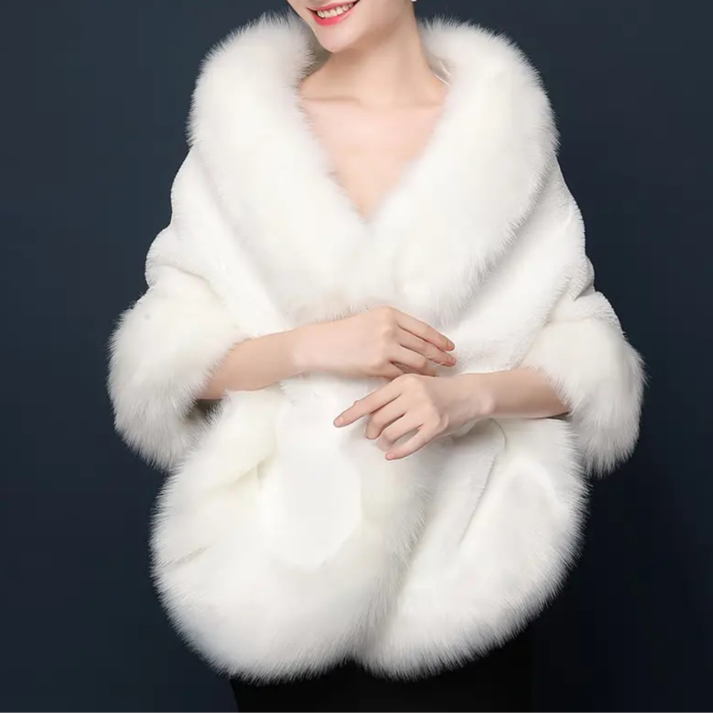 Luxurious faux fur scarf for women, elegant and warm winter accessory. Perfect stylish neck warmer.