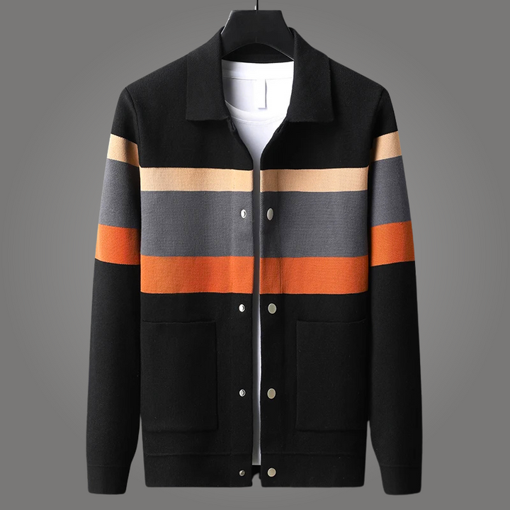 Elegant men's heritage cardigan in a sophisticated blackish green, providing timeless style and luxurious comfort.