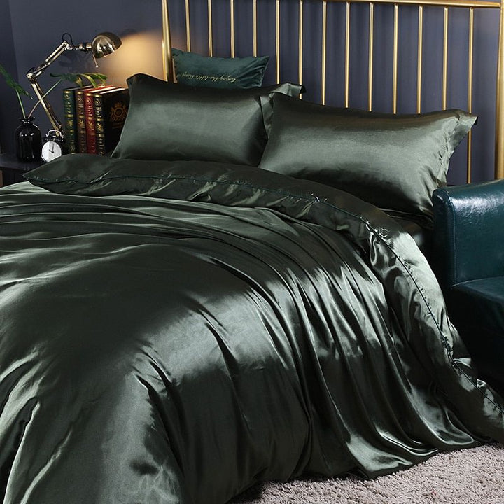 Complete 4-piece bedding set: silk-satin duvet cover, fitted sheet, two pillowcases