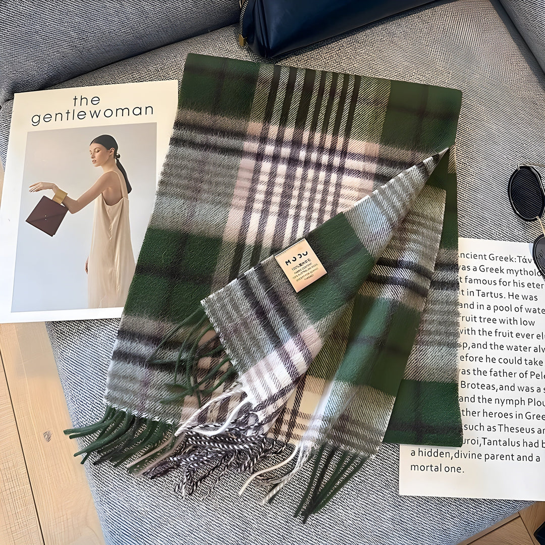 Women's plaid cashmere scarf, an ultra-soft & warm luxury accessory for the winter season.