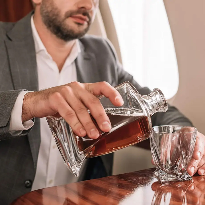 WhiskeyWave crystal carafe and glasses for whiskey lovers. Premium barware & home bar drinking accessory.