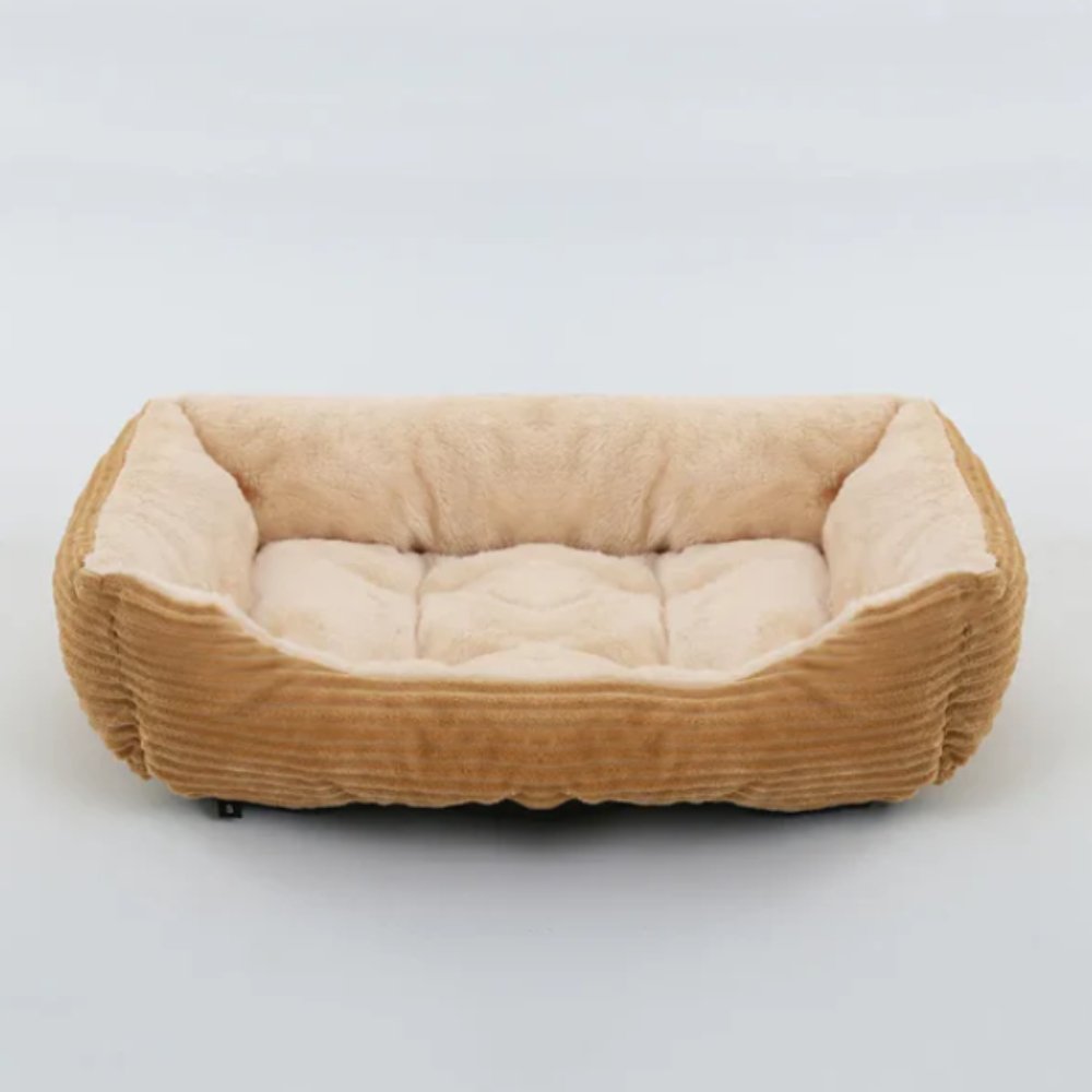 Premium luxury dog bed, ultimate pet comfort. Soft plush design, essential pet supplies.