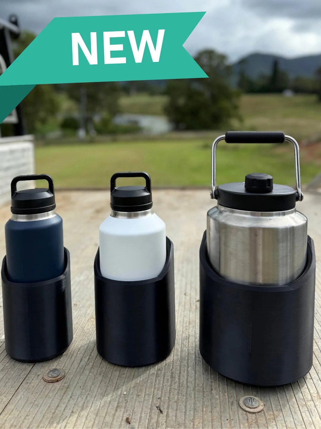 Secure magnetic drink holder for workshop, gym & garage. Heavy-duty, non-slip grip keeps bottles stable on metal surfaces.