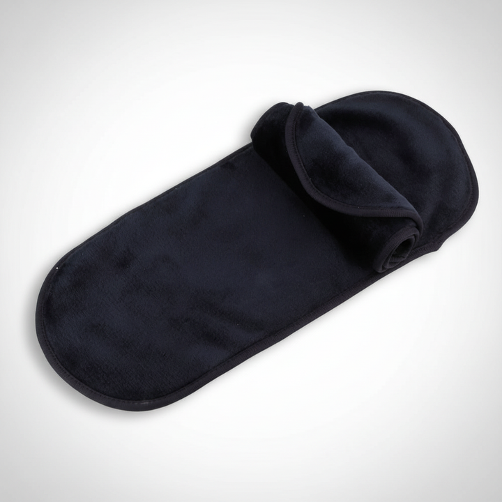Reusable microfiber cleaning cloth for makeup removal, soft and effective skincare tool