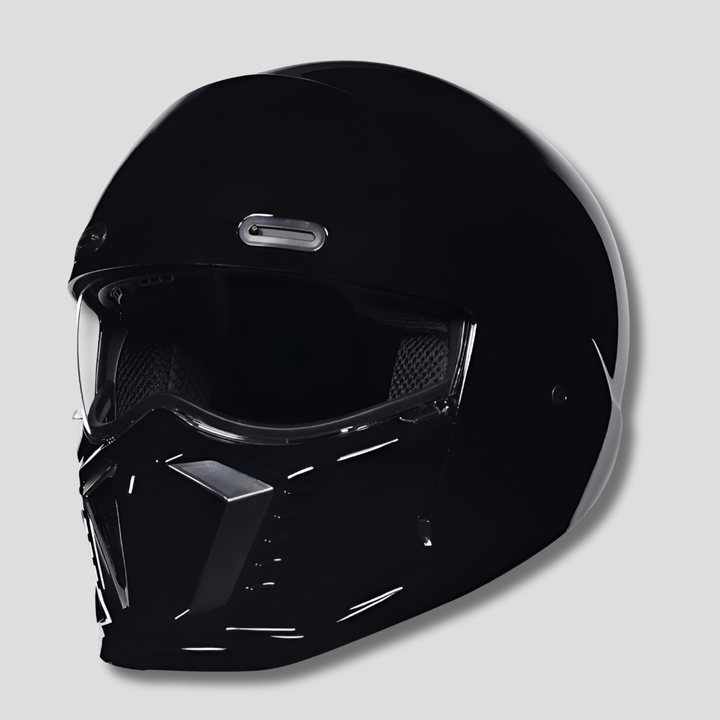 Safety-first unisex full face modular helmet designed for optimal motorcycle protection & ventilation.
