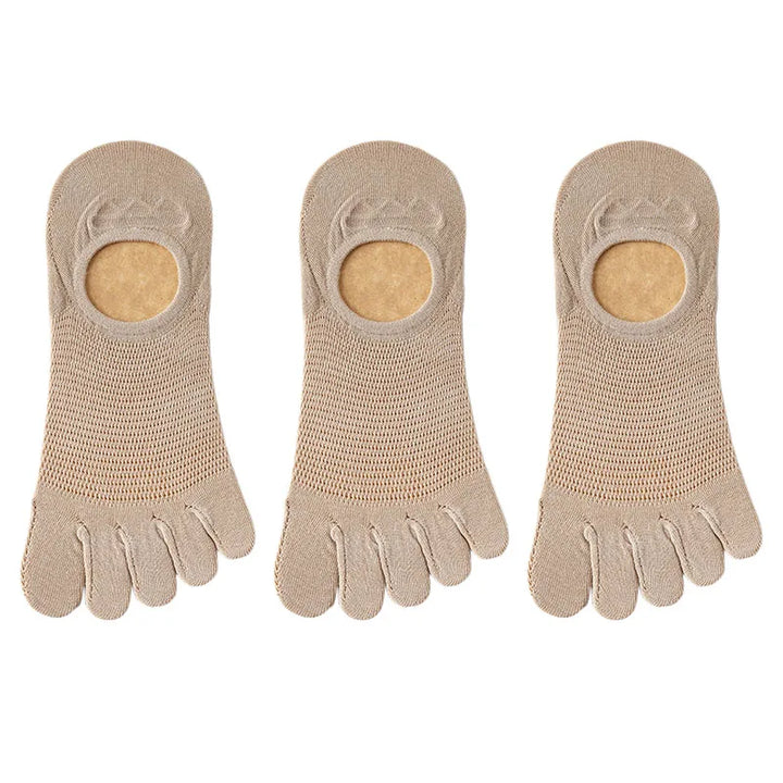 Essential men's 3-pack no-show toe socks for comfort, breathability, and seamless everyday style.