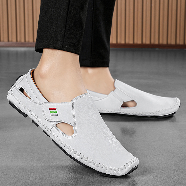Men's comfortable open-toe sandals with adjustable straps for summer daily fashion.