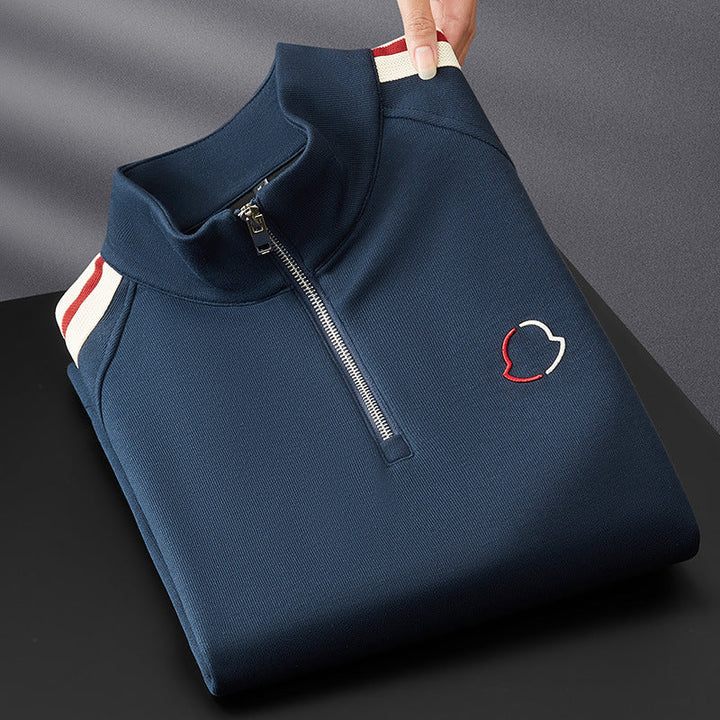 Performance men's tracksuit with tailored Aero Fit, perfect for gym, running & athletic wear.