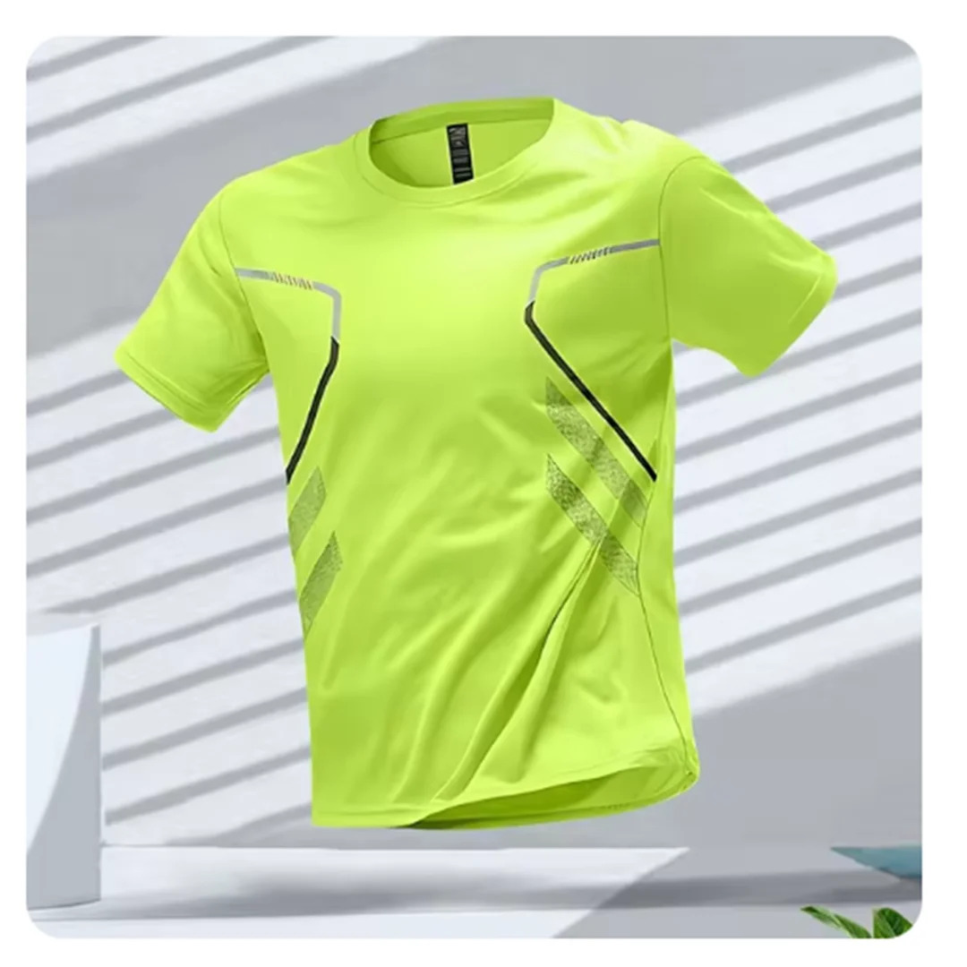 Comfortable men's quick-dry performance tee. Moisture-wicking running top for intense workouts.