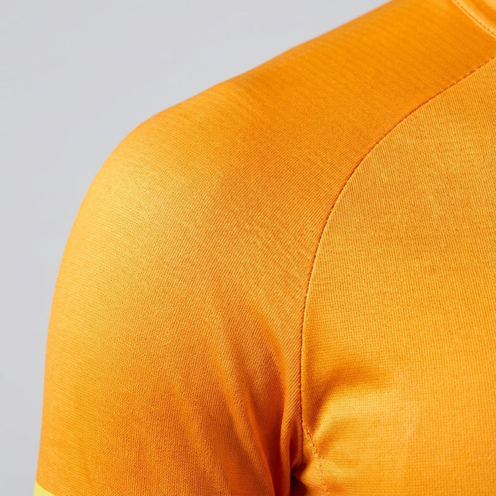 Close-up of men's aerodynamic cycling jersey fabric, Alfred, showing moisture-wicking texture