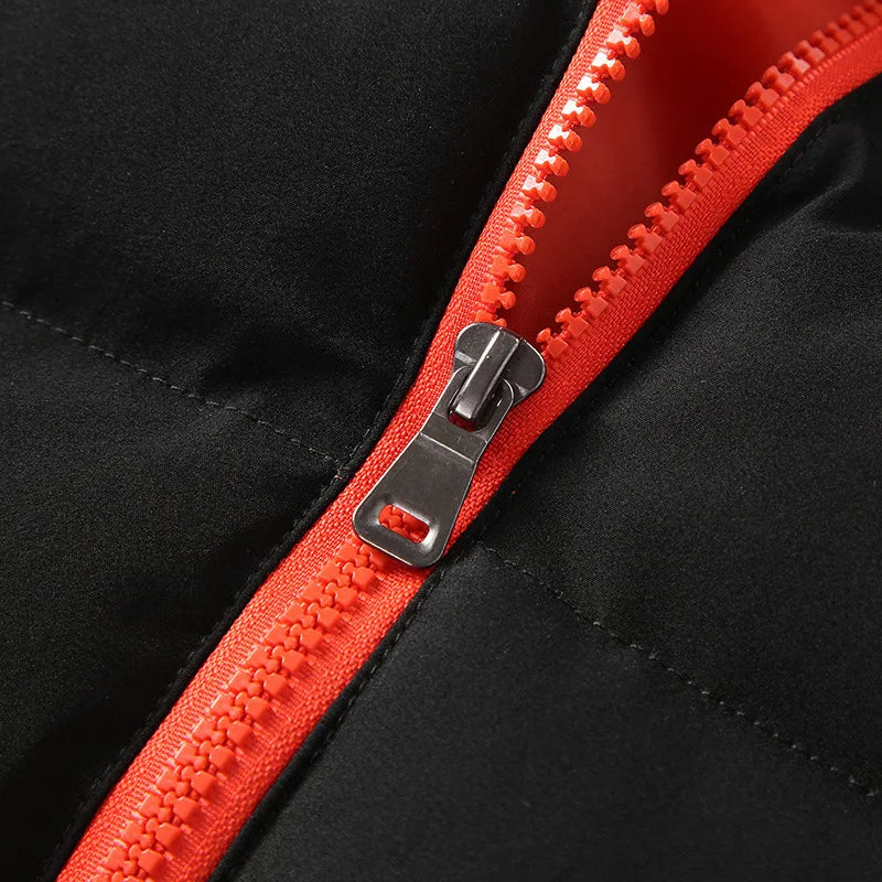 Lightweight men's puffer jacket, water-resistant Alpine Crest style for outdoor warmth and comfort.