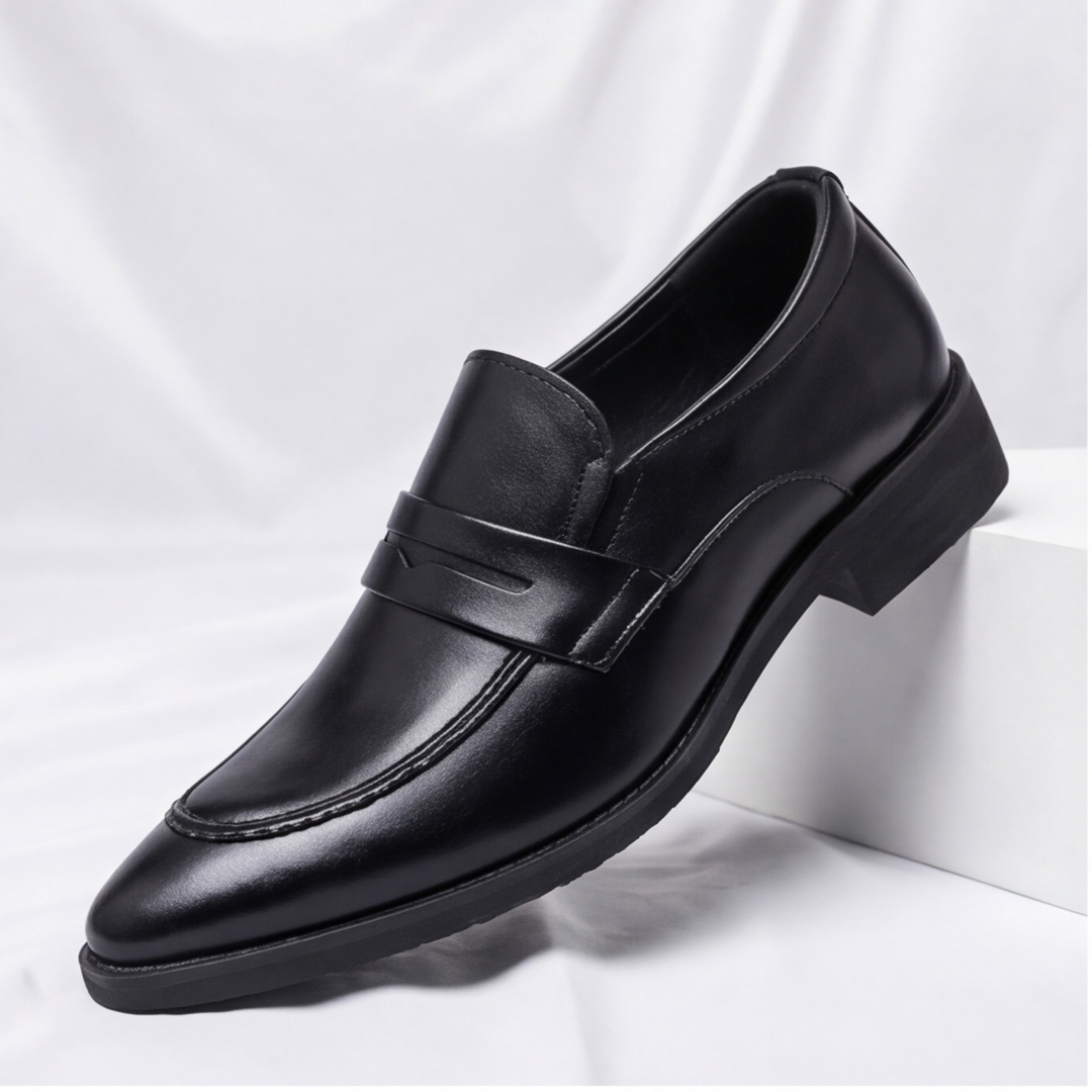 Side profile of Men's Amalfi Penny Loafers, showcasing the sleek silhouette & comfortable sole.