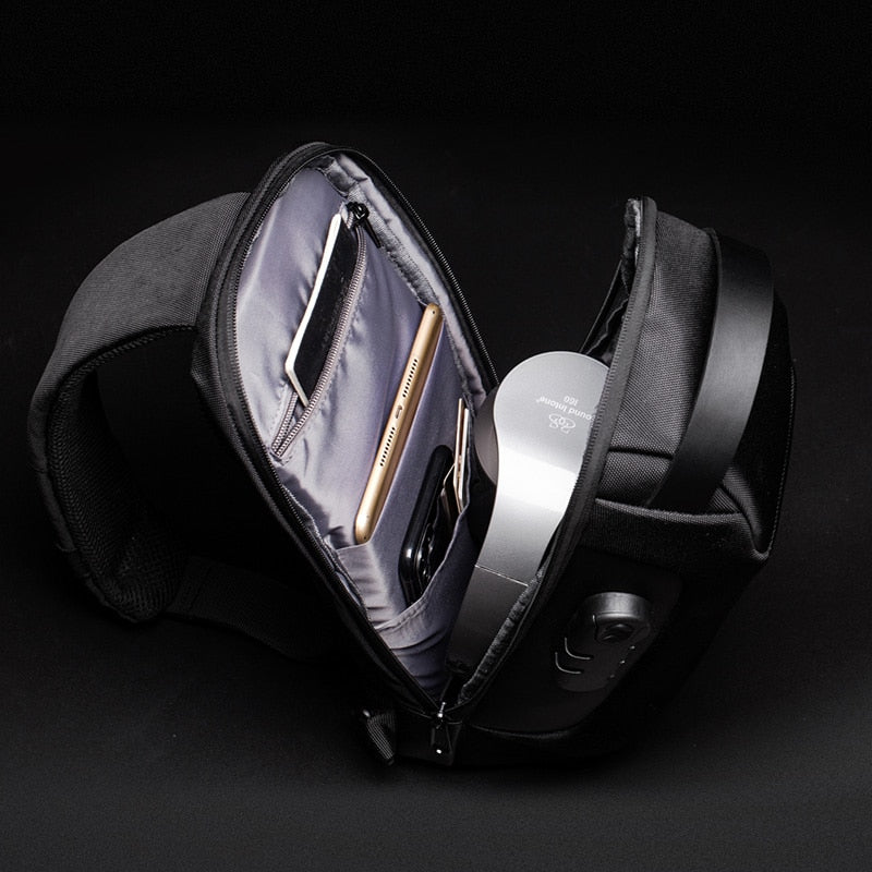 Men's fashion anti-theft shoulder bag with USB port for on-the-go charging