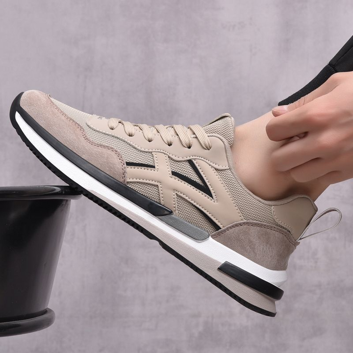 Lightweight men's athletic sneakers, Apollo inspired, providing ultimate comfort & modern style.