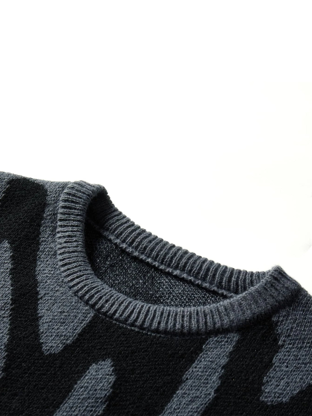 Modern men's abstract crewneck sweater in an oversized fit, providing cozy comfort and a fashionable look for men.