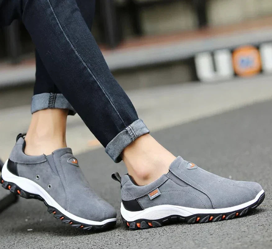 Casual men's walking shoes. Supportive Axel Comfort Walkers for everyday wear & long-lasting comfort.