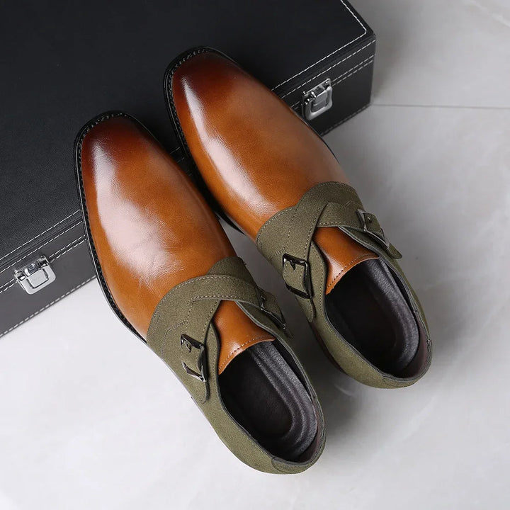 Sophisticated Barclay men's loafers featuring a polished buckle. Stylish dress shoes for men's office wear & events.