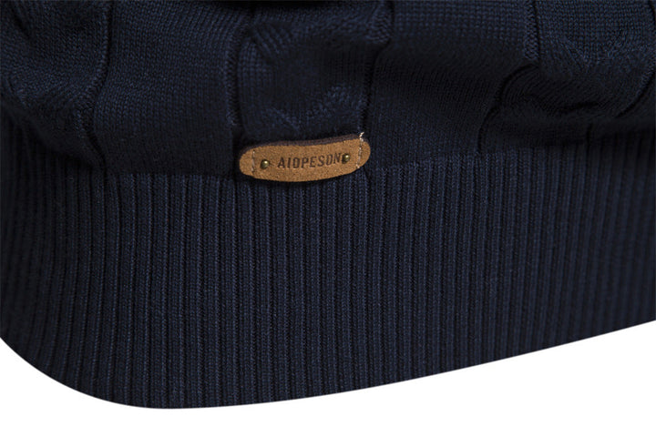 Men's stylish half-zip pullover, featuring a classic Nordic pattern for winter outfits.