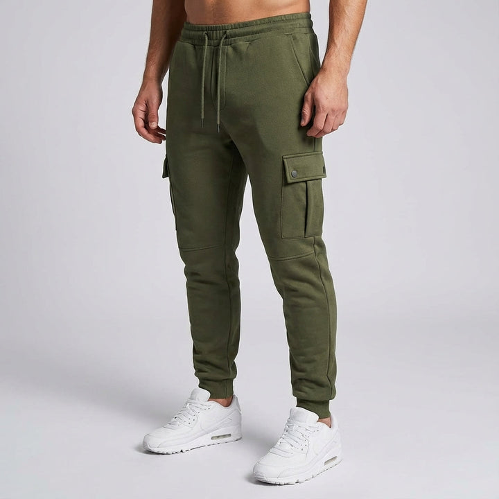 Full shot of men's Anthony cropped joggers, ideal for a comfortable, casual look