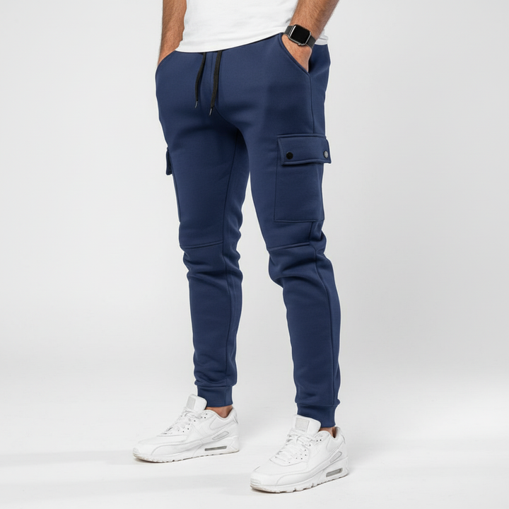 Relaxed fit men's cropped joggers for everyday comfort. Perfect for errands, travel, or light workouts.