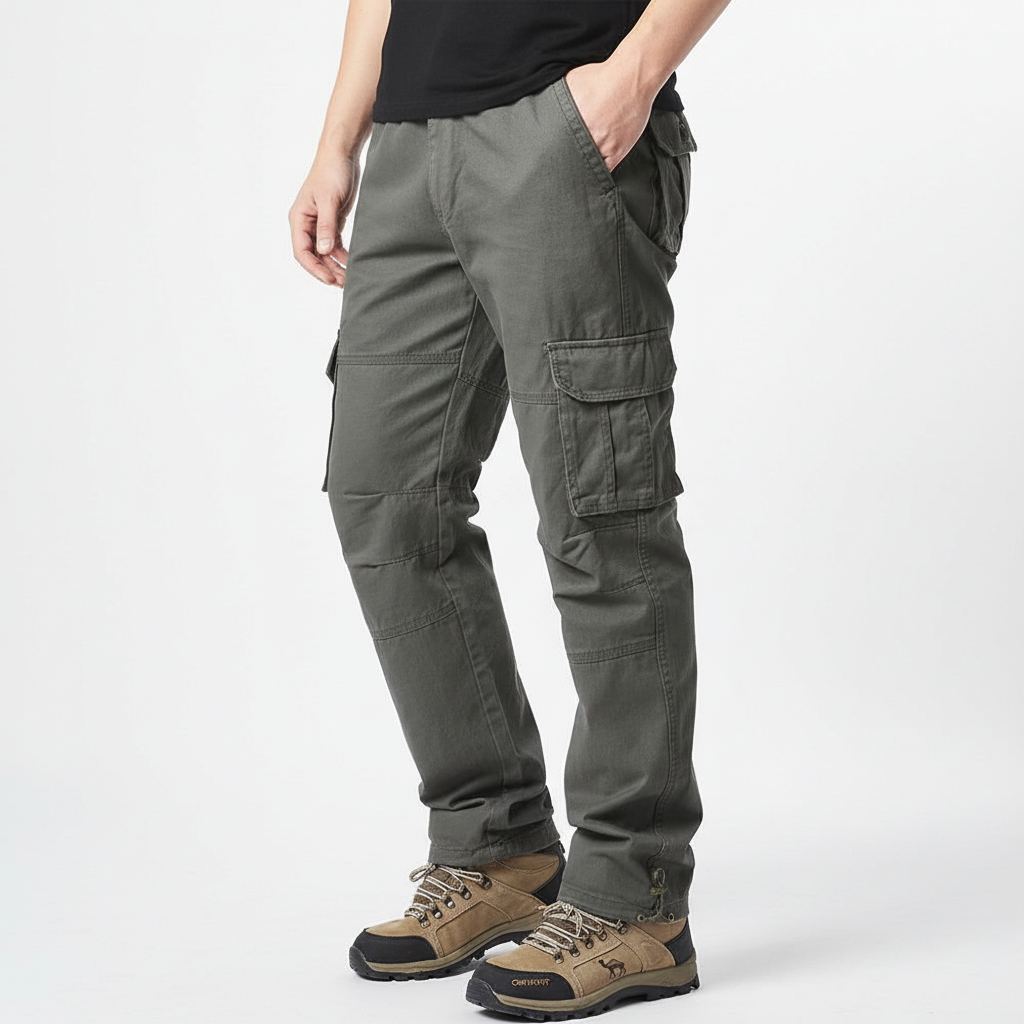 Comfortable men's black cargo pants with elastic waist, designed for everyday style and movement