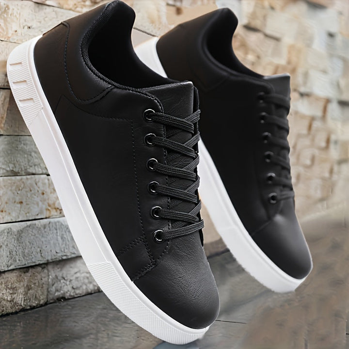 Everyday comfort brown men's walkers, stylish and breathable for long walks and casual outings.