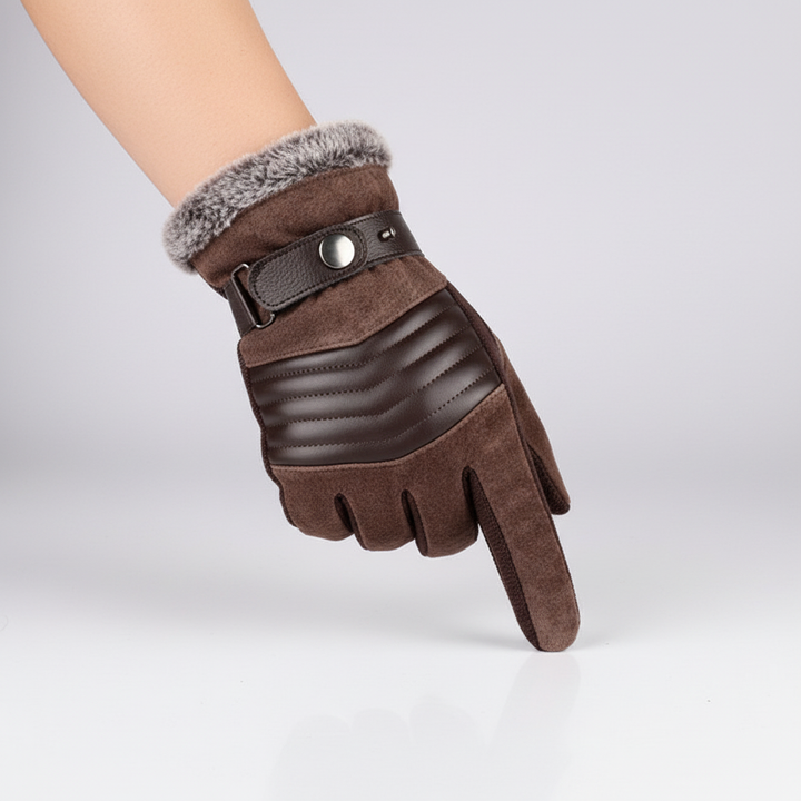 Comfortable men's insulated winter gloves; warm, durable polyester for cold weather activities