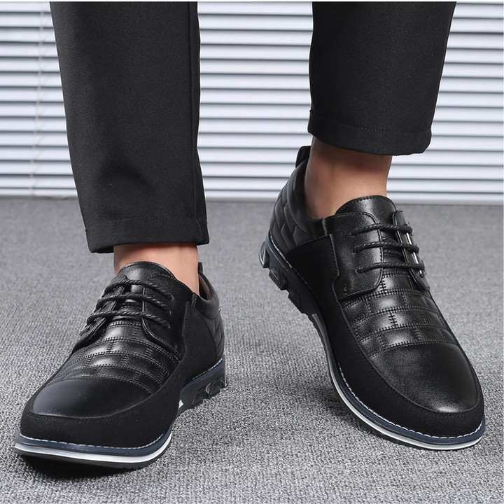 Comfortable men's walking shoes, orthopedic design, ideal for all-day wear and support.