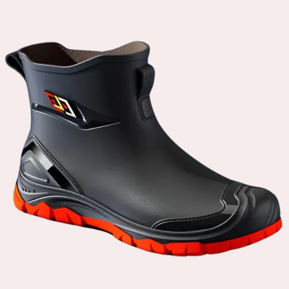 Comfortable men's black winter boots with anti-slip soles for excellent grip on snow and ice. Insulated, durable footwear.