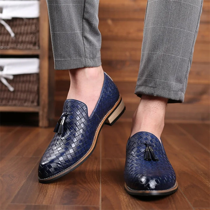 Brown classic woven tassel loafers, comfortable slip-on dress shoes for men.