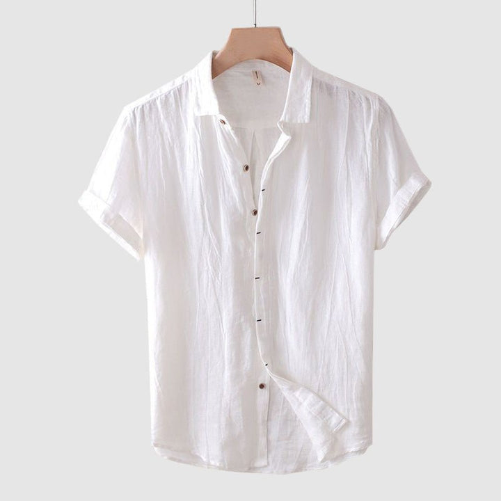 Relaxed fit men's crinkle Bologna shirt. Comfortable, stylish short sleeve top for warm weather.