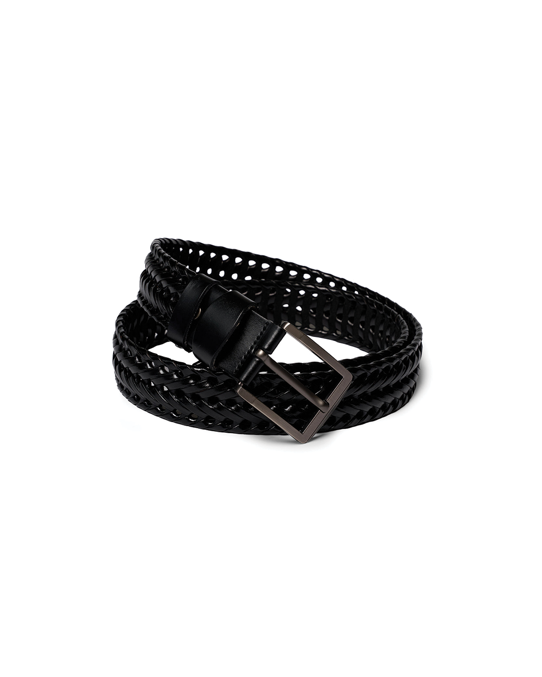 Men's braided cowhide leather belt, a durable and stylish waist accessory for men's fashion.