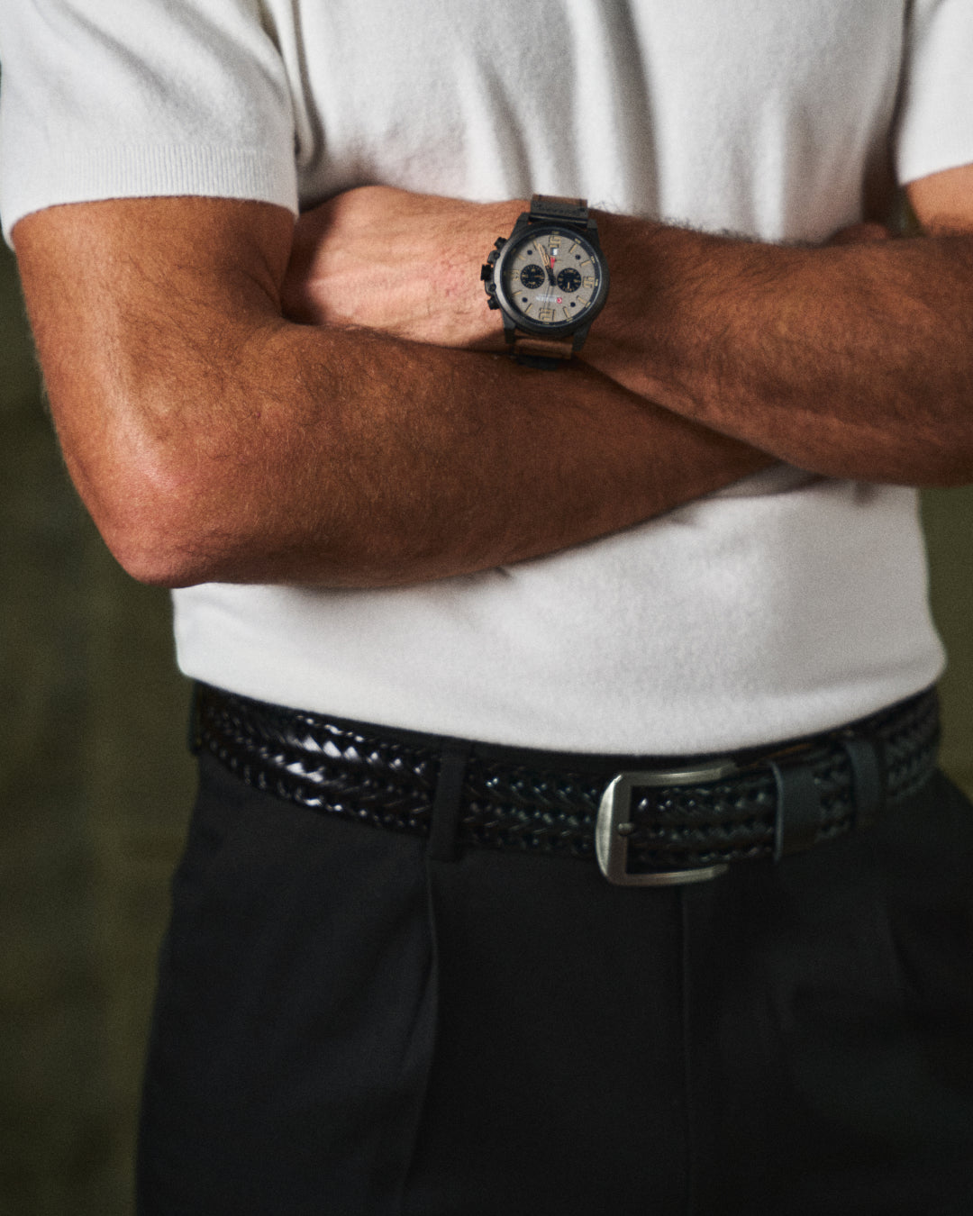 Durable men's braided leather belt crafted from premium cowhide, a lasting men's waist accessory.